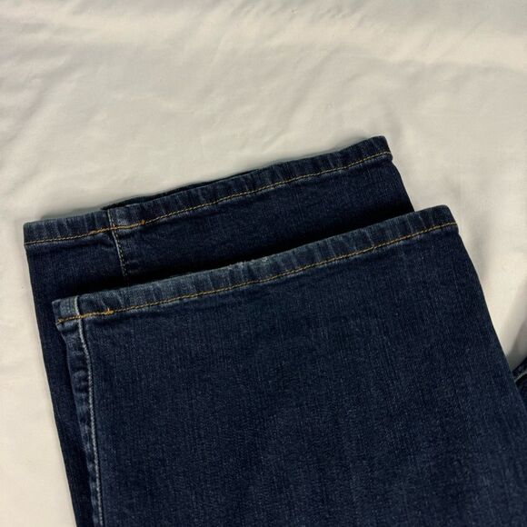 Torrid Jean Relaxed Boot Cut Size 18 SHORT? Dark Wash Zip Fly Stretch Mid Rise - Picture 9 of 10